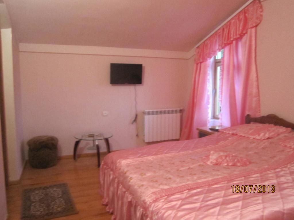 Guest House Sen ديليجان المظهر الخارجي الصورة