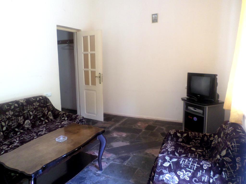 Guest House Sen ديليجان المظهر الخارجي الصورة