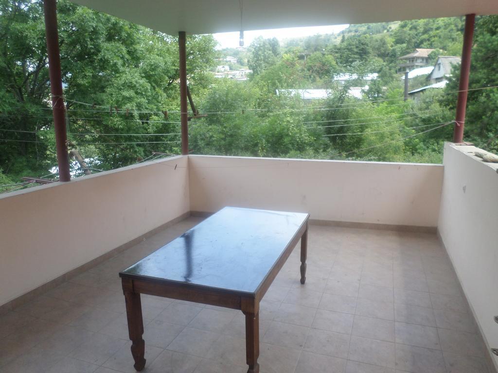 Guest House Sen ديليجان المظهر الخارجي الصورة